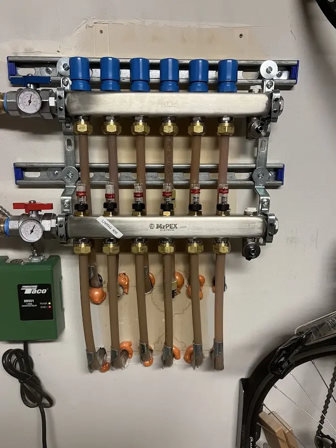 Plumber performing Leak Detection at a residential property in Petal